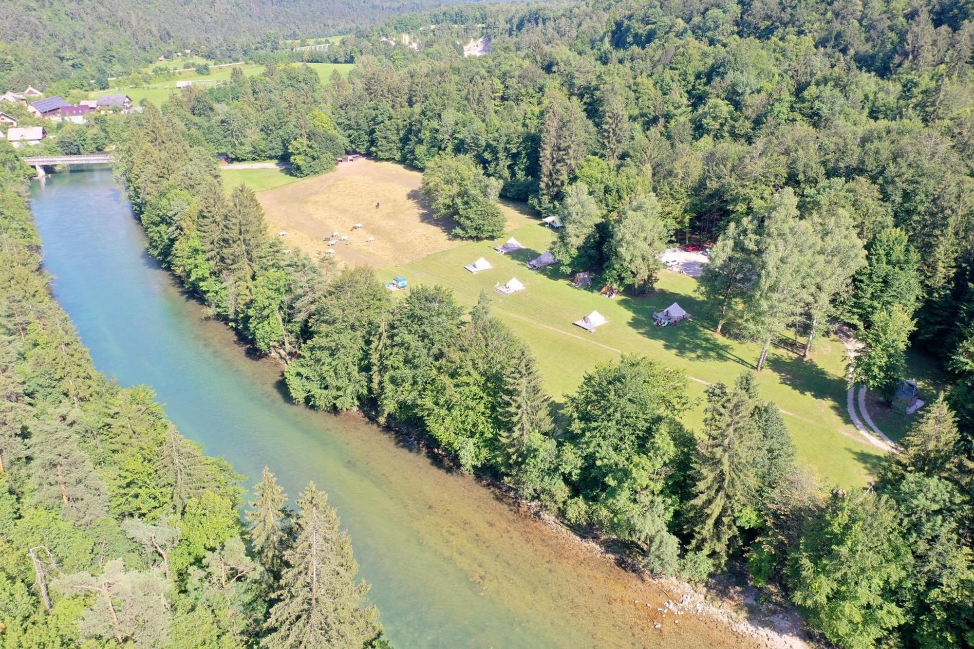 Eco River Camp - Pitches 라도블리차 외부 사진